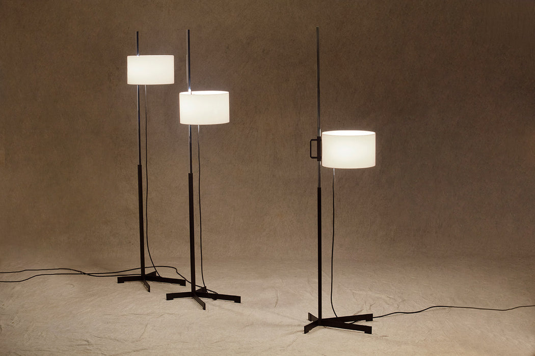 TMC floor lamp de Santa & Cole