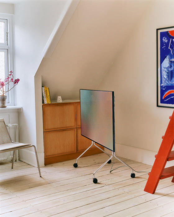 Soporte TV Moon Rollin' de Pedestal