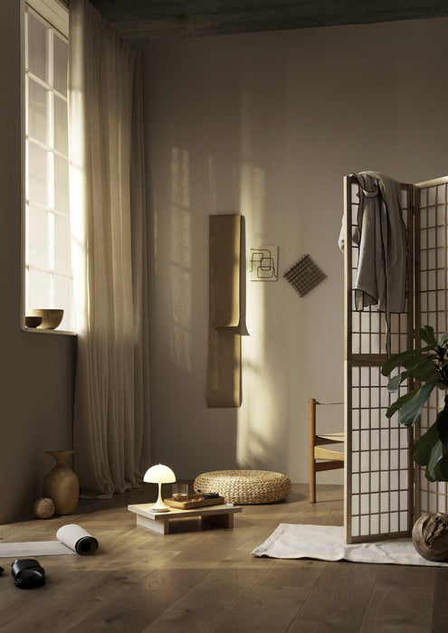 Panthella 160 Portable Lamp de Louis Poulsen