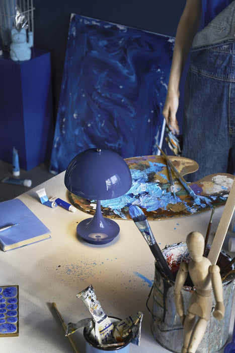 Panthella 160 Portable Lamp de Louis Poulsen