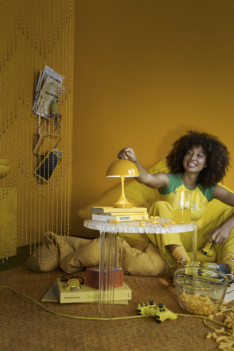 Panthella 160 Portable Lamp de Louis Poulsen