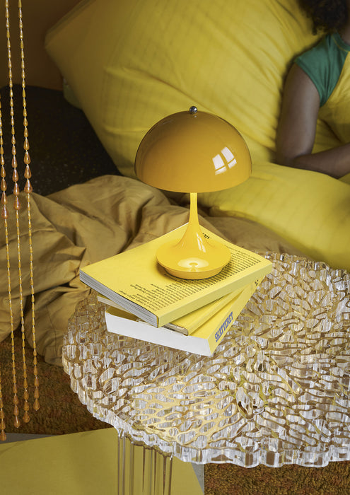 Panthella 160 Portable Lamp de Louis Poulsen