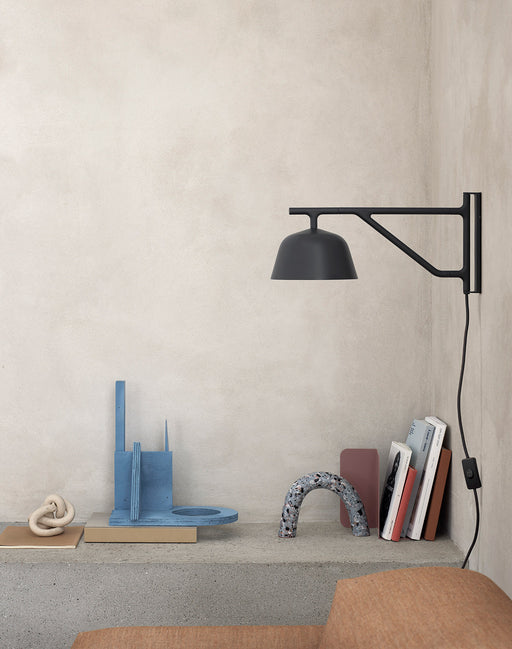 Ambit wall lamp Muuto