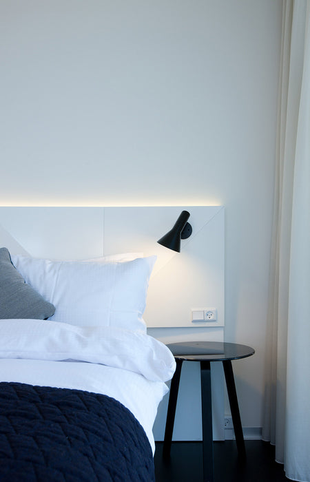 Lámpara de pared AJ