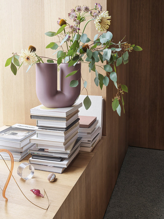 Jarrón Kink de Muuto