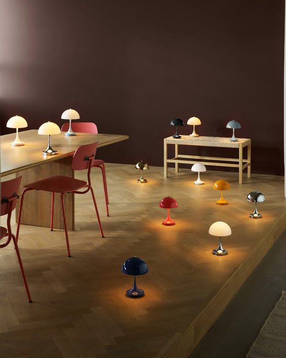Panthella 160 Portable Lamp de Louis Poulsen