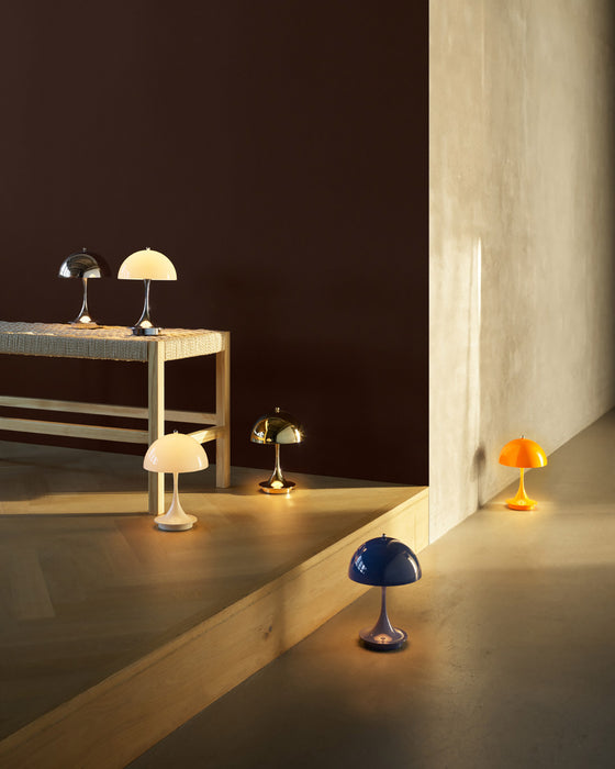 Panthella 160 Portable Lamp de Louis Poulsen
