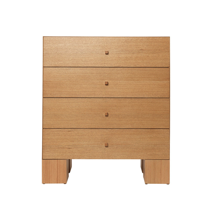 Cómoda alta Kuben de Ferm Living