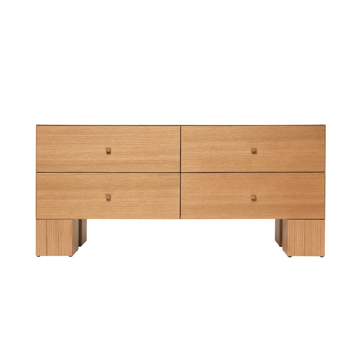 Cómoda baja Kuben de Ferm Living