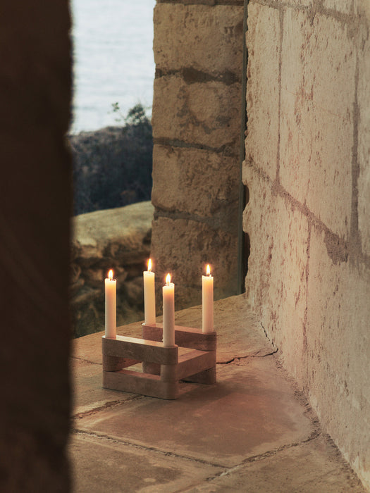 Portavelas Newel de Ferm Living