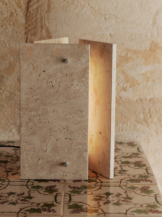 Lámpara de mesa Oeste de Ferm Living