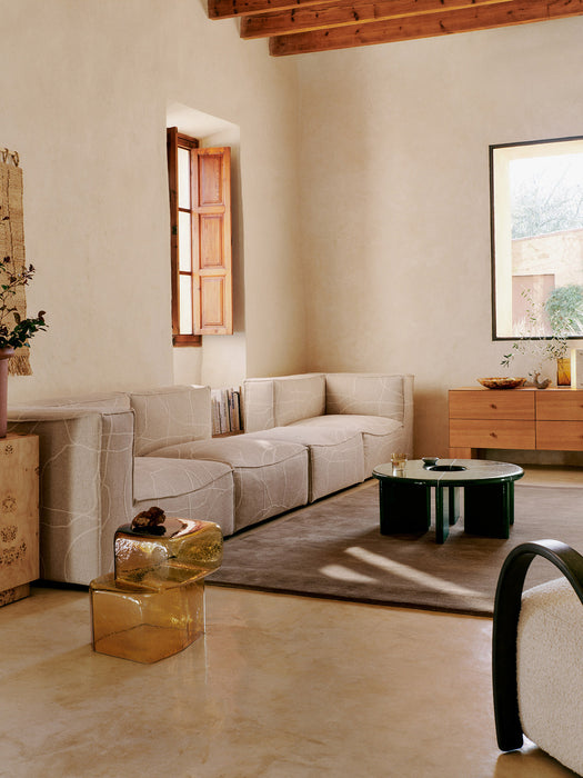 Cómoda baja Kuben de Ferm Living