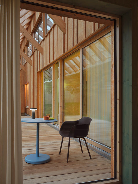 Linear Steel Coffee Table de Muuto