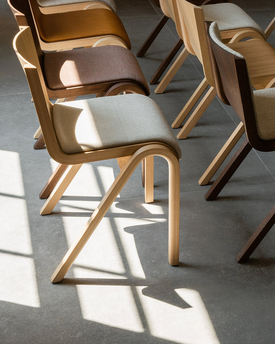 Ready chair with upholstered seat