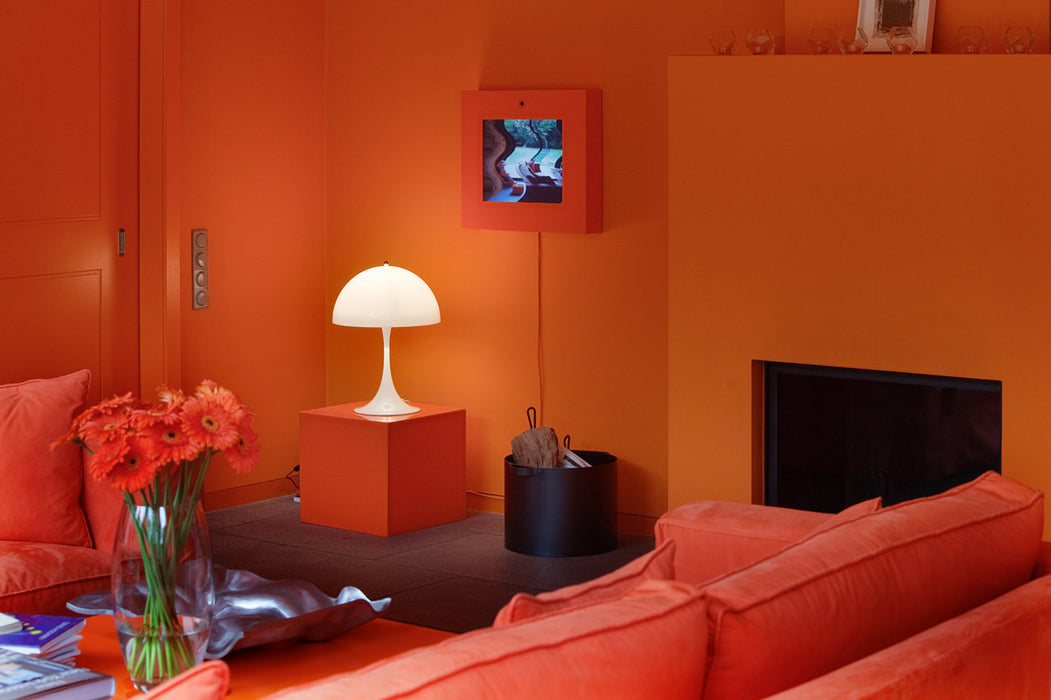 Lámpara de mesa Panthella 400