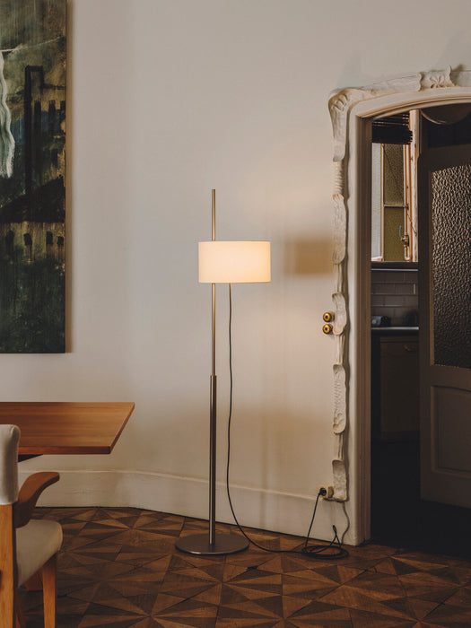 TMD floor lamp