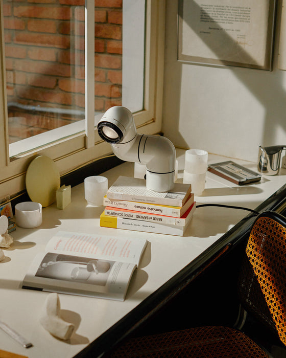 Lámpara de mesa Tatu