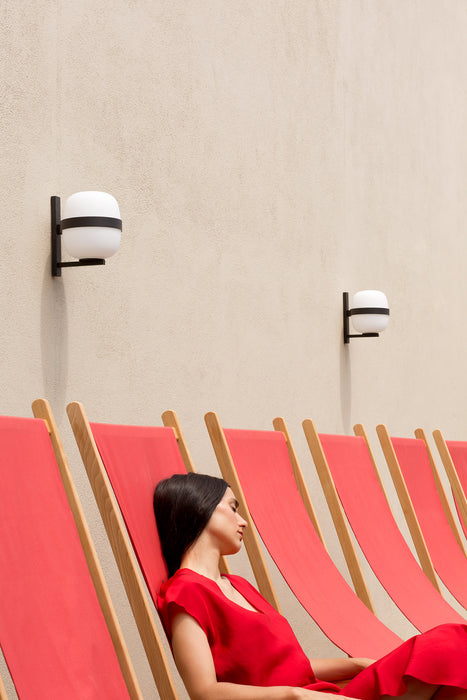 Lámpara de pared Wally Cestita