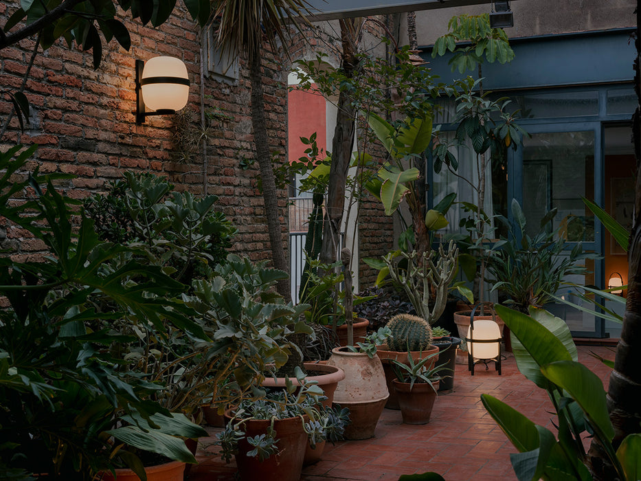 Lámpara de pared Wally Cesta