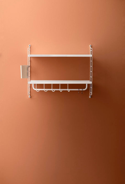 Low shelf Zet Storing System de String Furniture