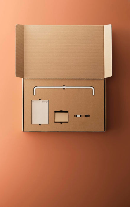 Low shelf Zet Storing System de String Furniture