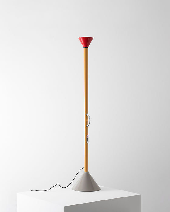 Lámpara de pie Callimaco de Artemide