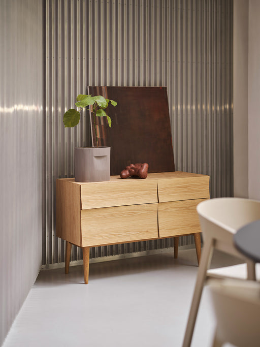 Reflect small sideboard Muuto