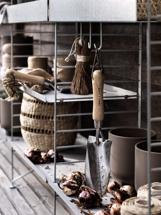 String System Exterior A