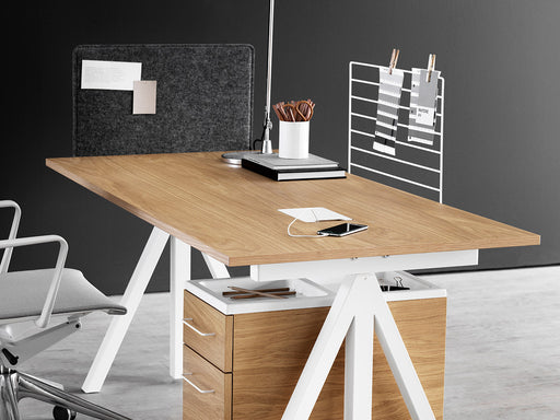 Escritorio String Works String Furniture