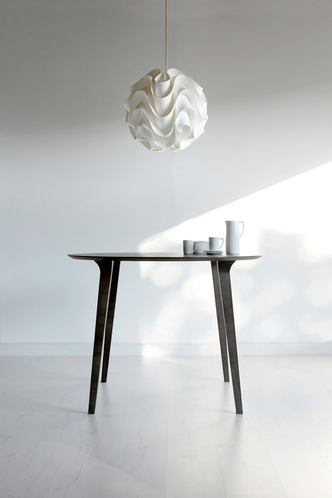 Mesa Lau redonda de Stua