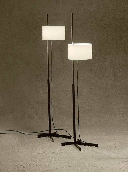 TMC floor lamp de Santa & Cole