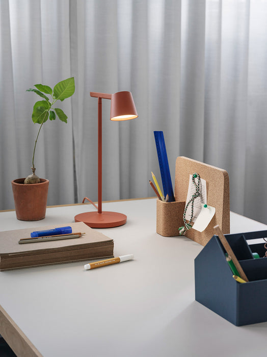 Lámpara de mesa Tip de Muuto