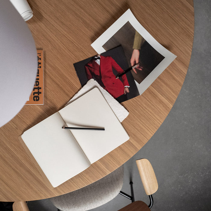 Mesa Androgyne Dining Table