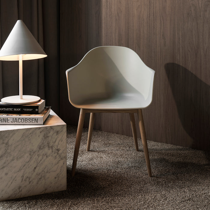 Harbor Chair with Arms Base Oak