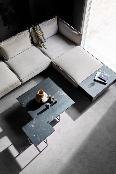 Mesa Auxiliar Side Table