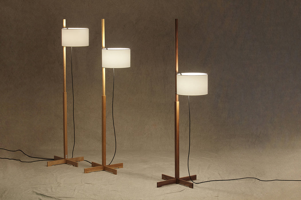 TMM floor lamp de Santa & Cole