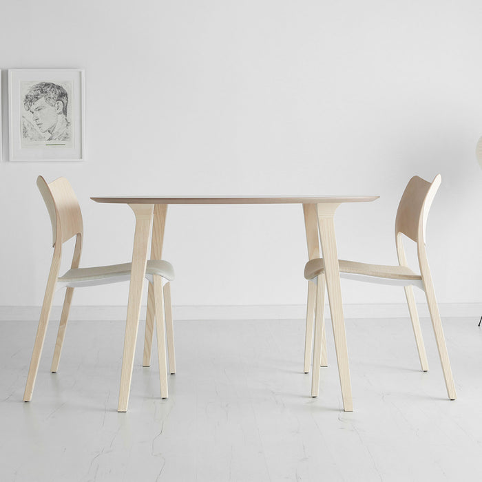 Mesa Lau redonda de Stua