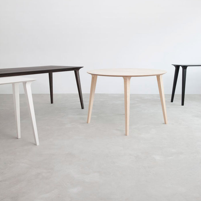 Mesa Lau redonda de Stua