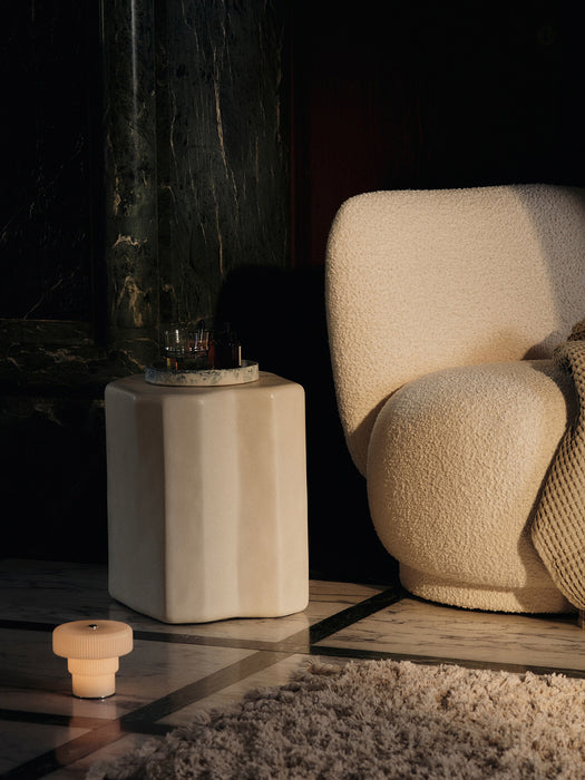 Lámpara portátil Ripple de Ferm Living