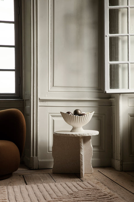 Mesa Auxiliar Mineral de Ferm Living