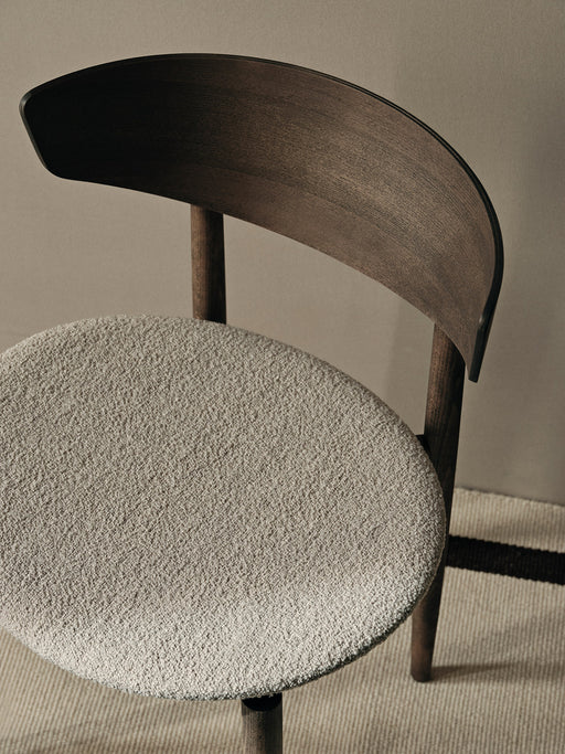 Silla Herman Haya oscura Ferm Living